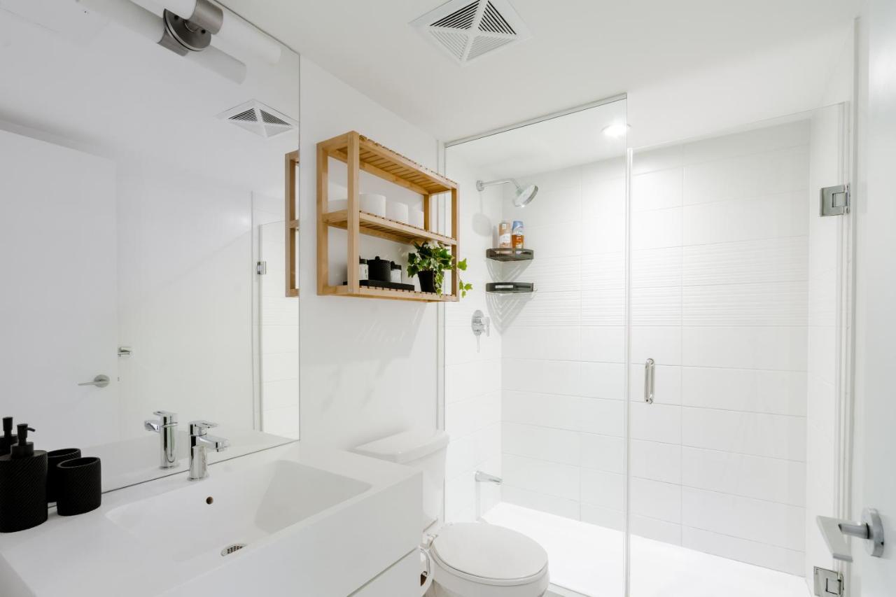 The Perfect Getaway Apartment Toronto Exterior photo