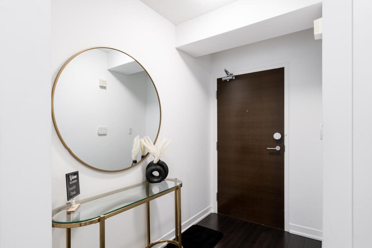 The Perfect Getaway Apartment Toronto Exterior photo
